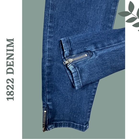 🛍️3/$40 1822 Denim Skinny Blue Jeans Ankle
Zipper Detail  Size 10 - Picture 5 of 7